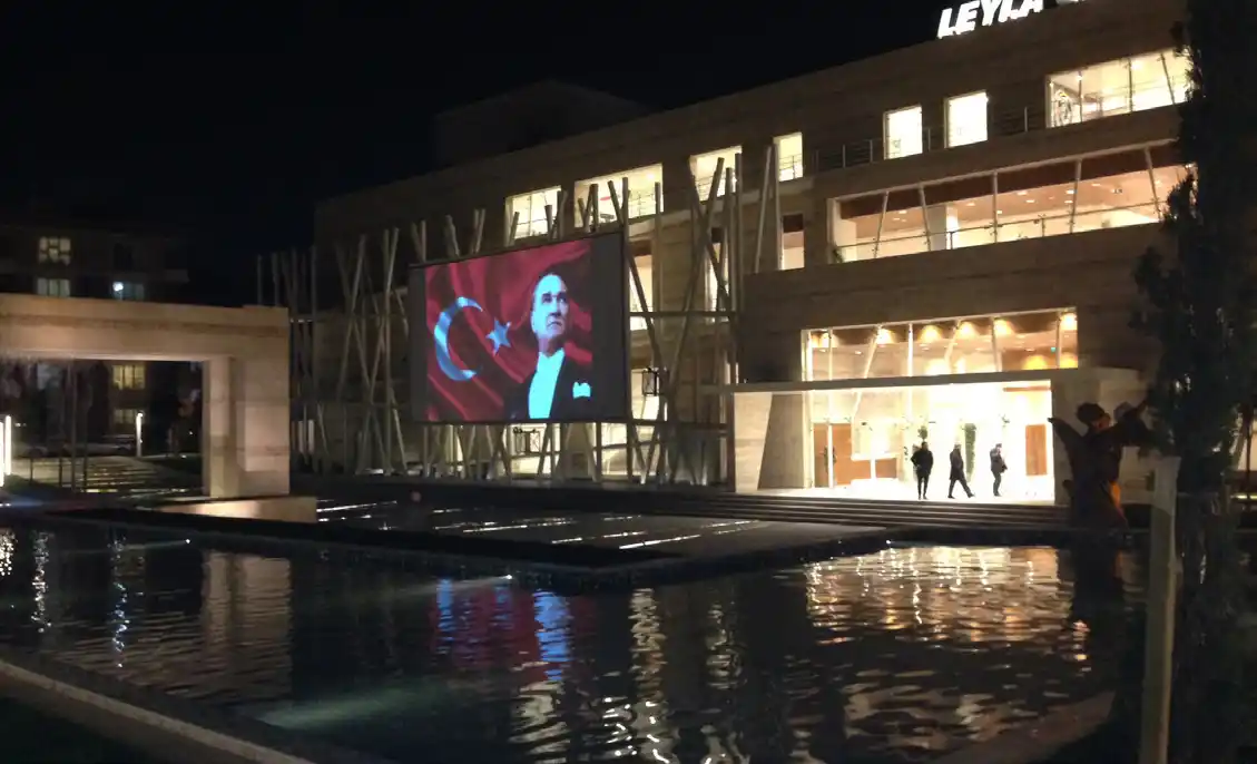 Leyla Gencer Opera Salonu